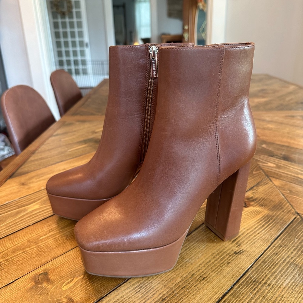 Gianni Bini Ankle Boot